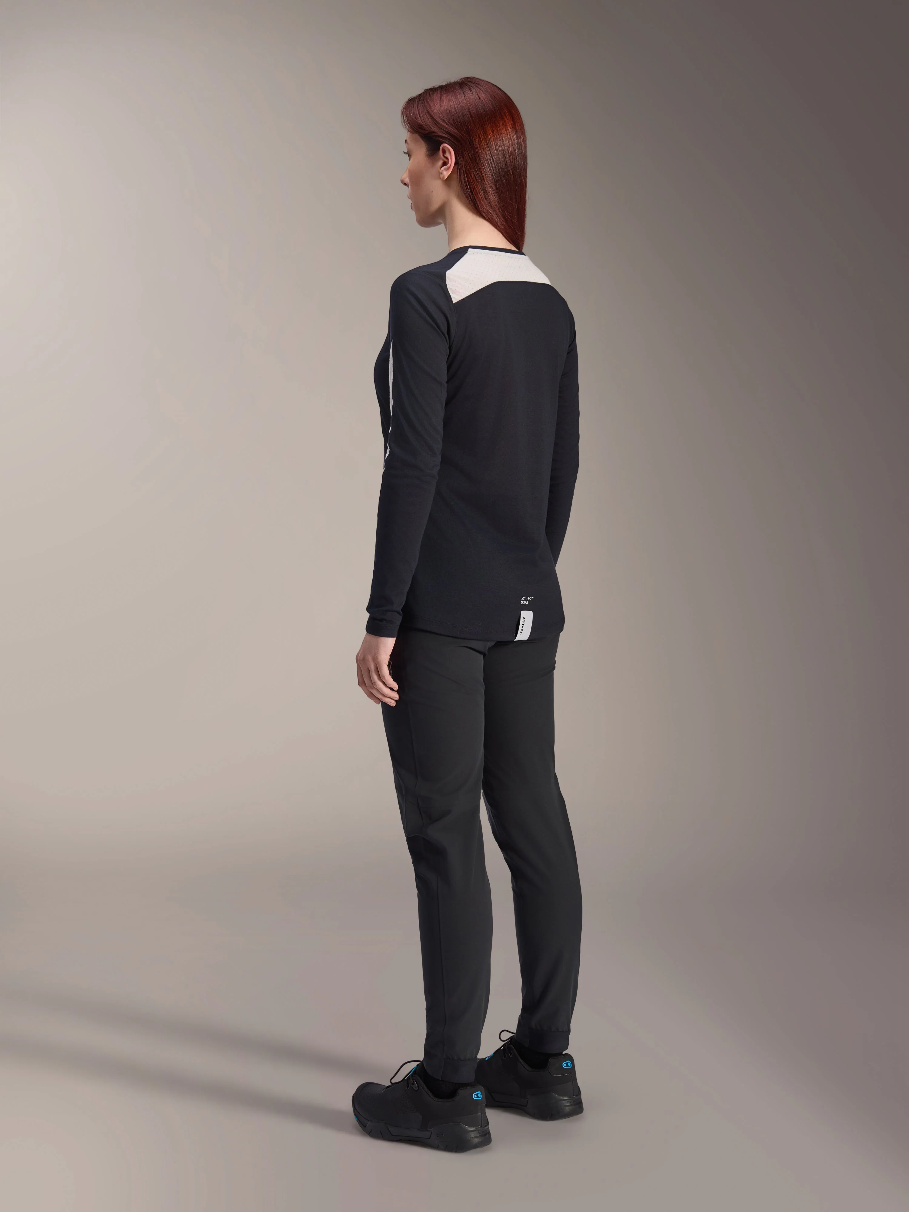 Women Stella A-Dura Pants - Image 4